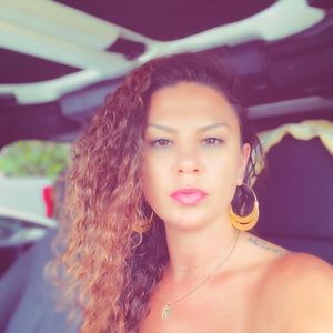 Meet your Posher, Angelique